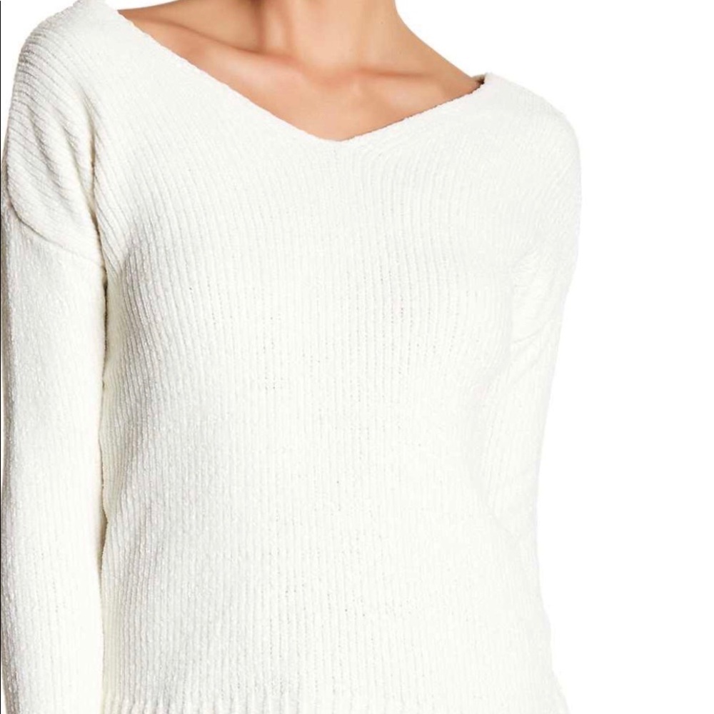 Breathless Women Chenille Sweater Twist Back Off